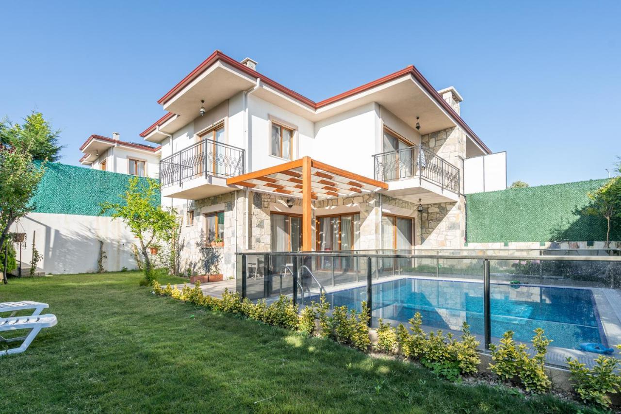 Vintage Villas Kusadası Exterior foto